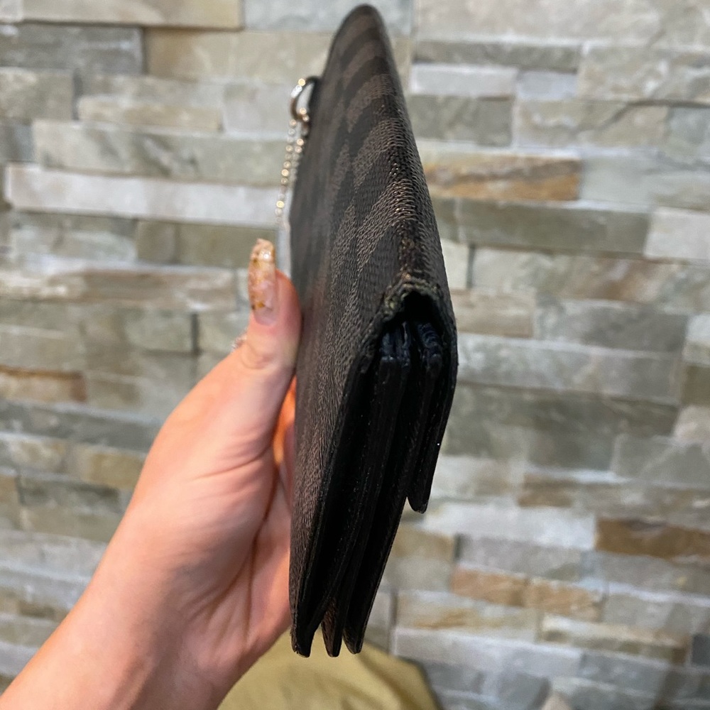 Louis Vuitton Graphite Accordion Wallet - Picture 12 of 12